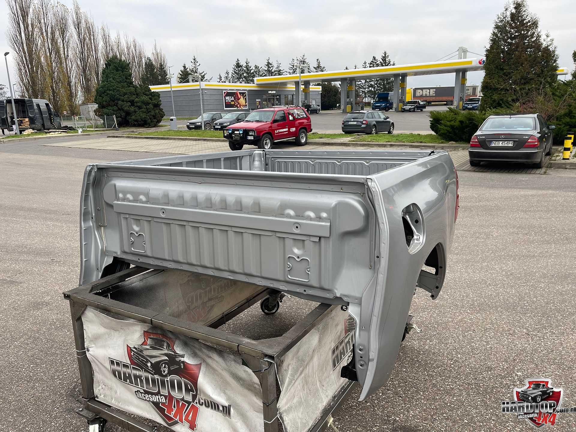 Skrzynia ładunkowa, paka Toyota HILUX
