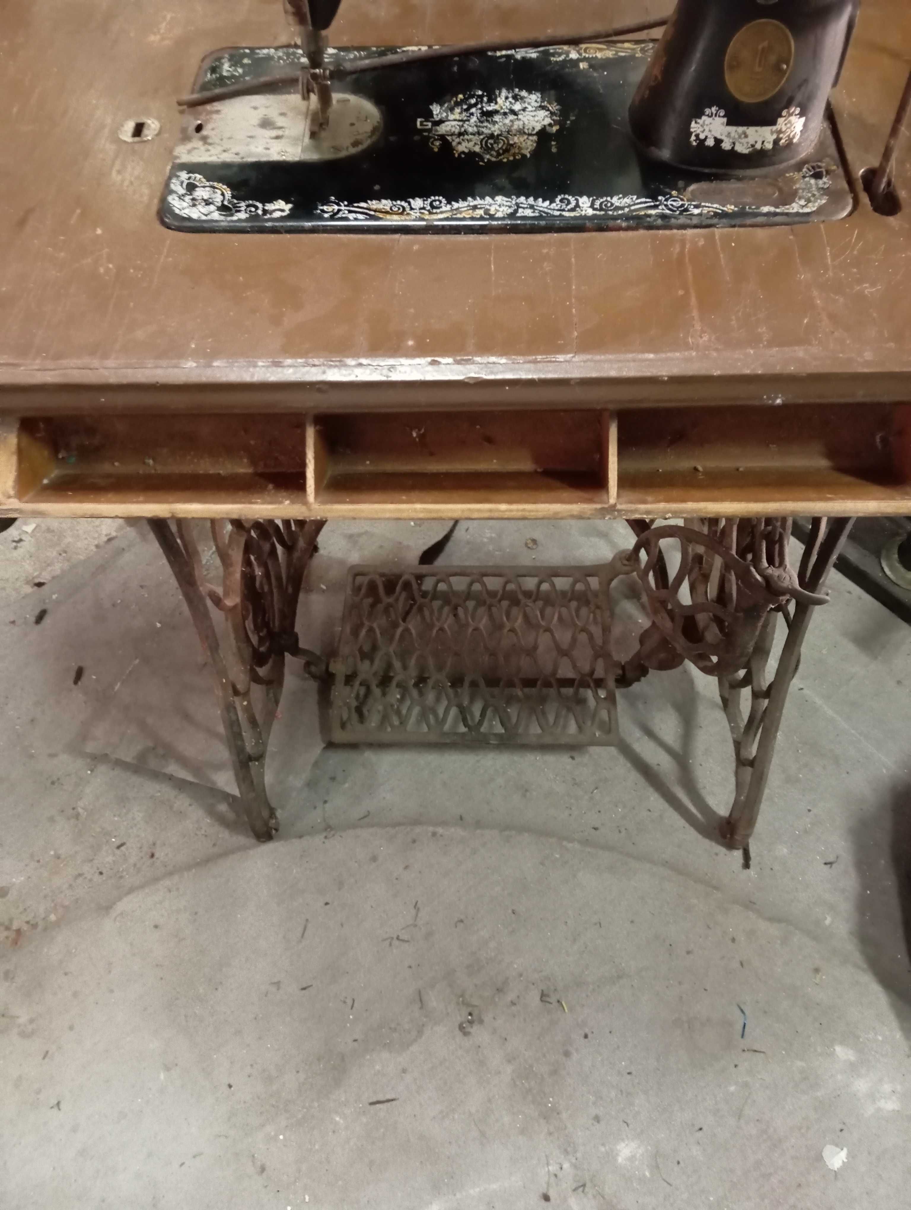 Máquina de costura Singer