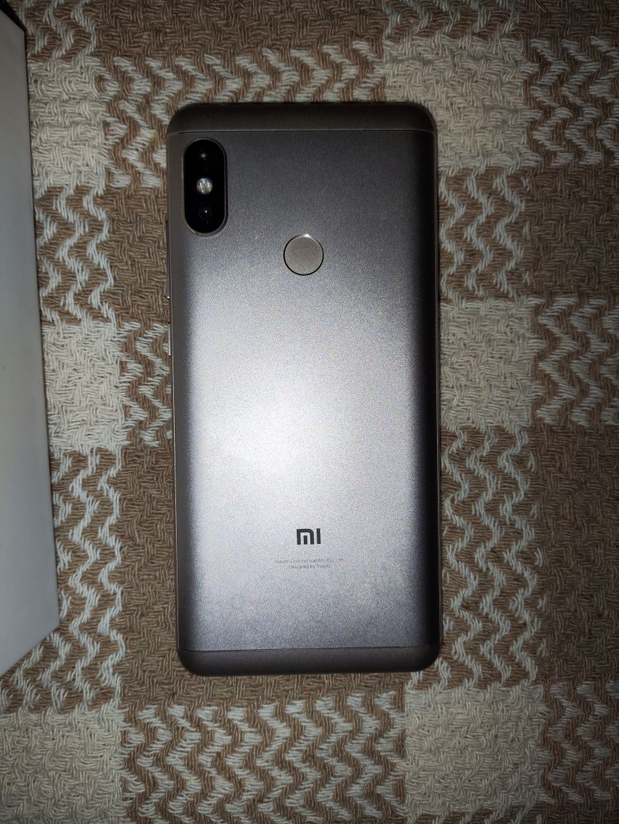 Xiaomi Redmi note 5 идеальное состояние