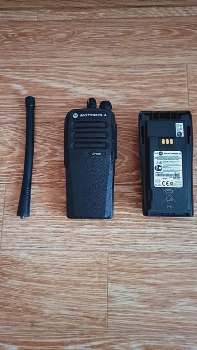 Продам рація моторола DP1400