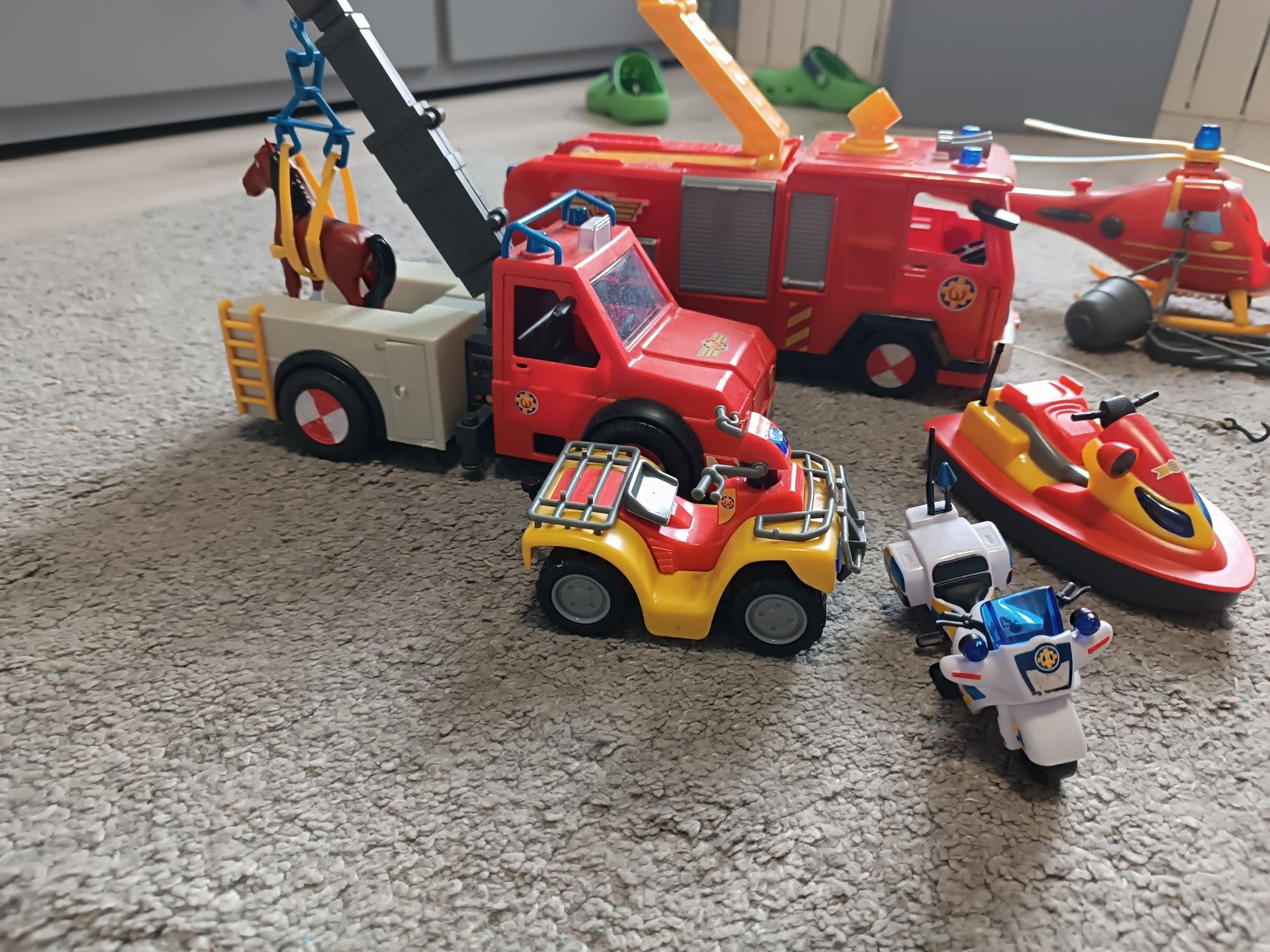 Ogromny zestaw Strażak Sam, Jupiter, motorówka, remiza, quad, helikopt