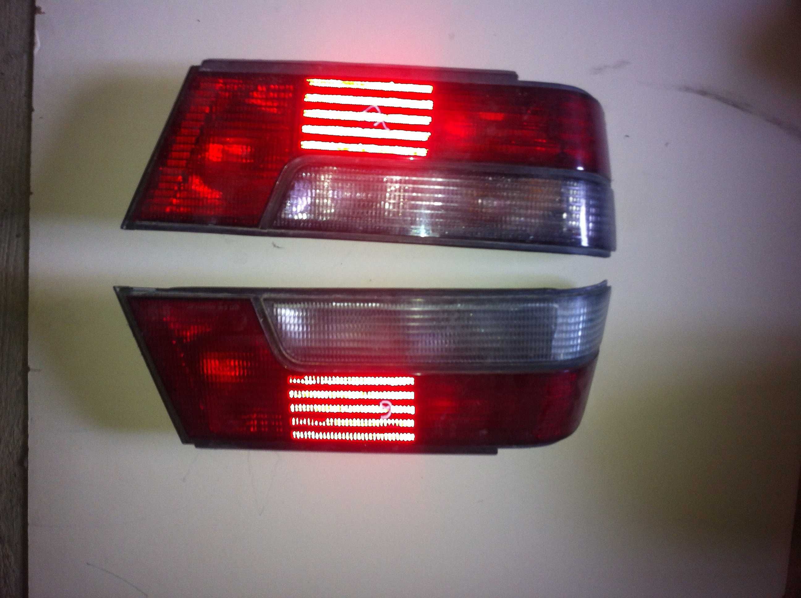задні фари Peugeot 405