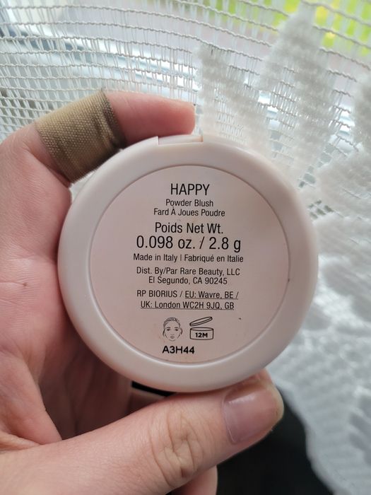 Róż rare beauty happy