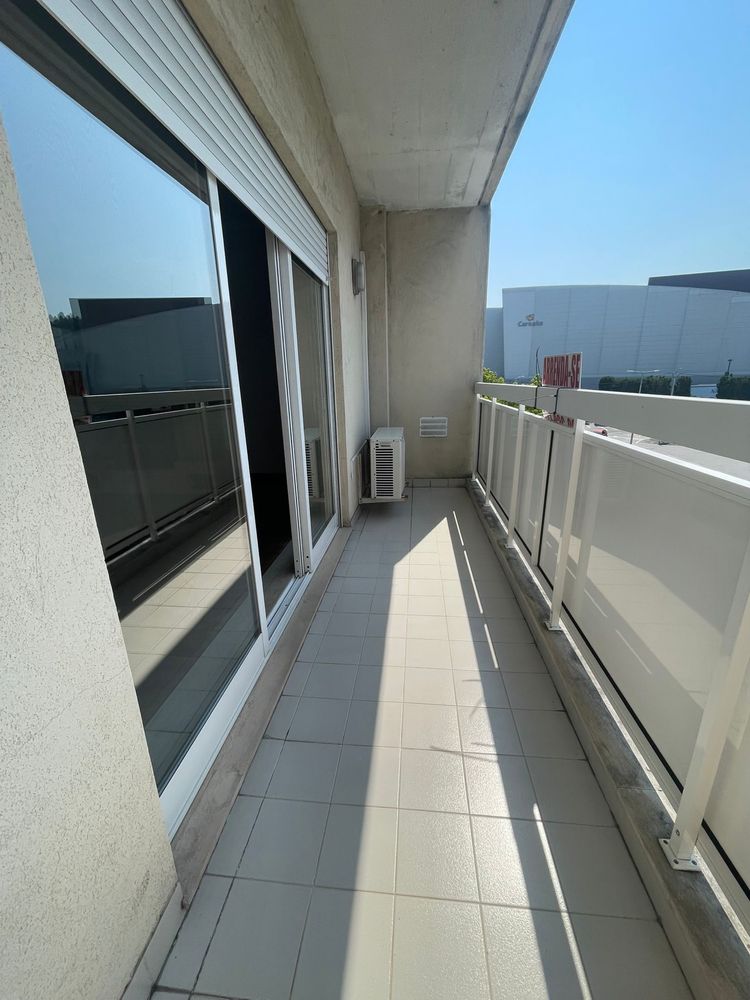 Apartamento T2 com 2 frentes+ 2 lugares de garagem e jardim privativo