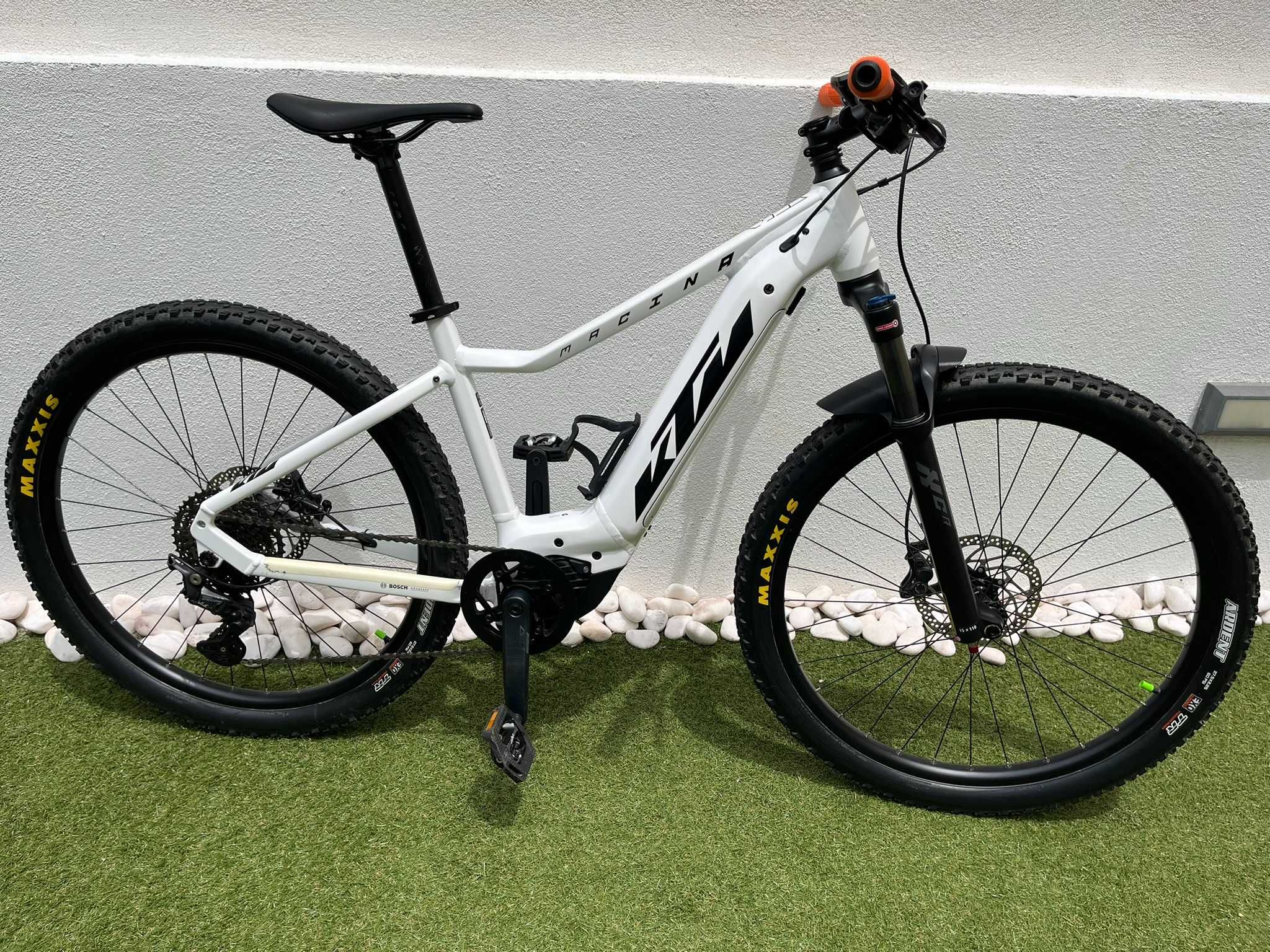 eBike KTM Macina Race 571