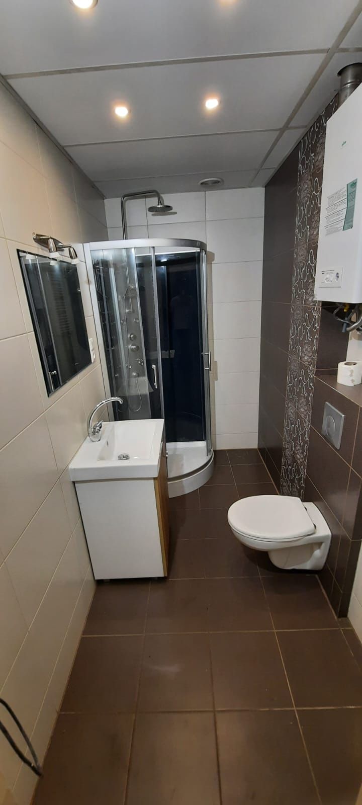 250 doba  apartament 10 minut do centrum Katowic max 10 osób