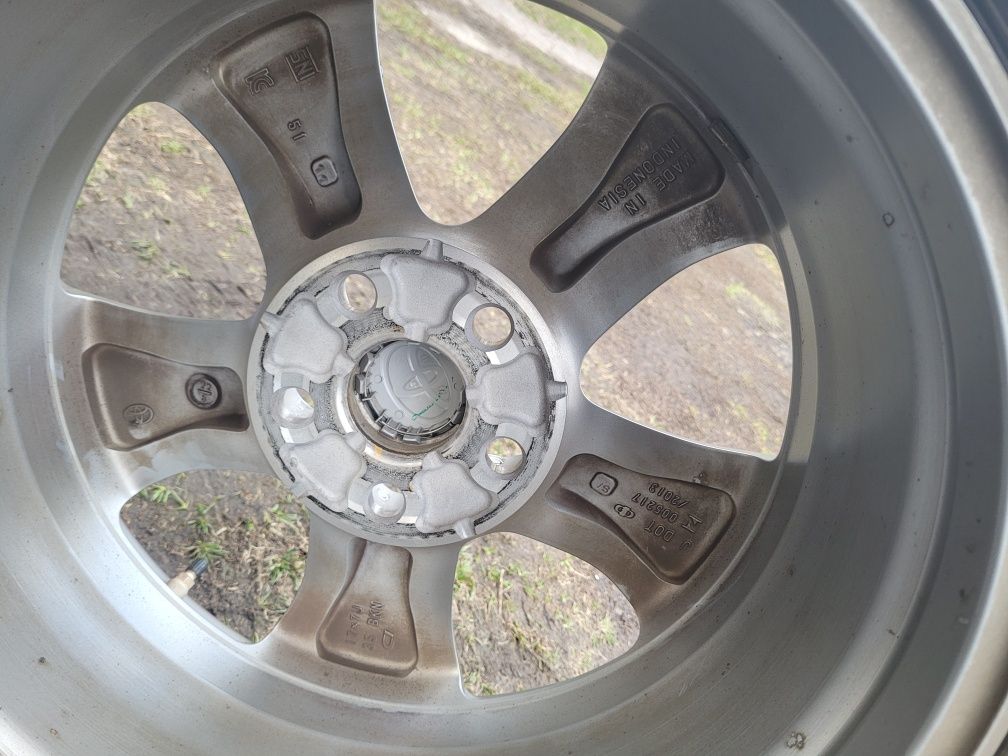 Felgi TOYOTA 17" RAV4 5 generacji kolor szary(2023rok)