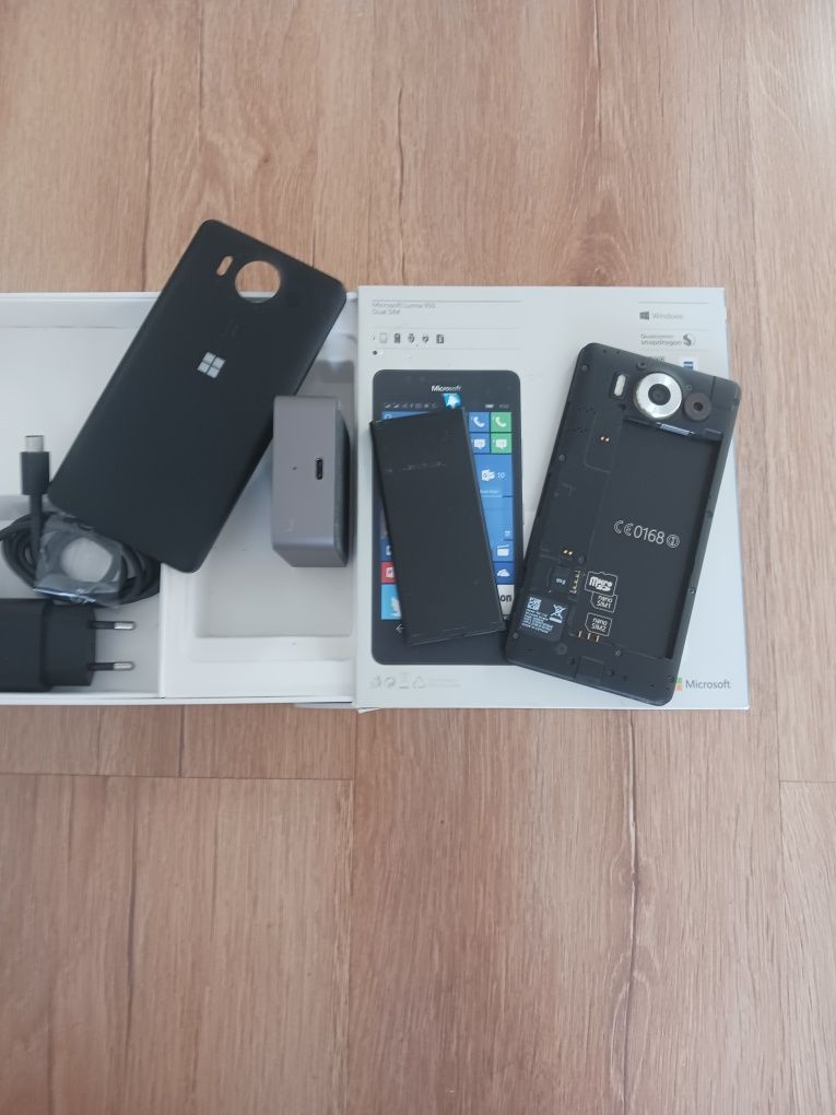 Nokia lumia 950 Dual SIM