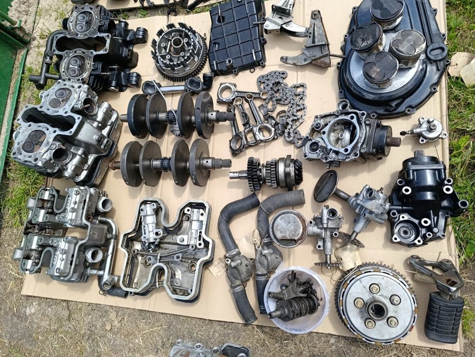 Pakiet Części silnika Honda Magna v45 82 – 87 r RC07E VF 750 VF750  D1