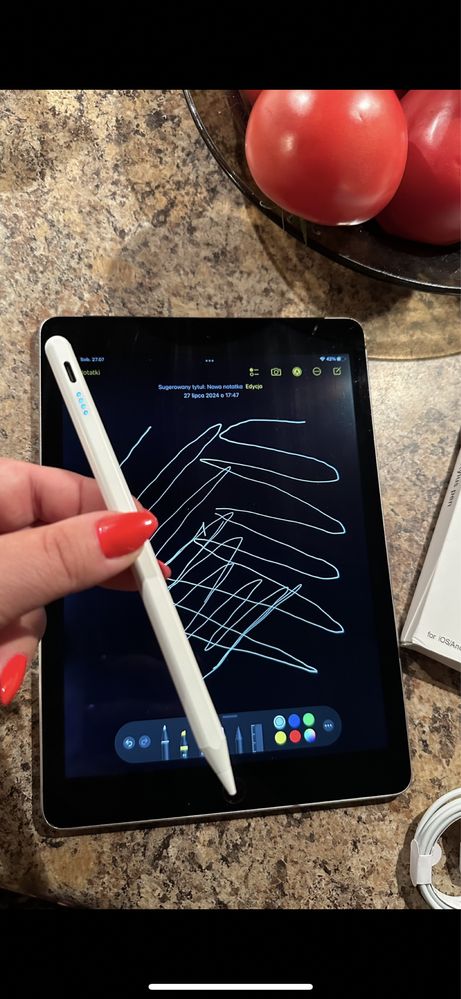 Tablet iPad Apple —128gb — Touch ID - PROCREATE