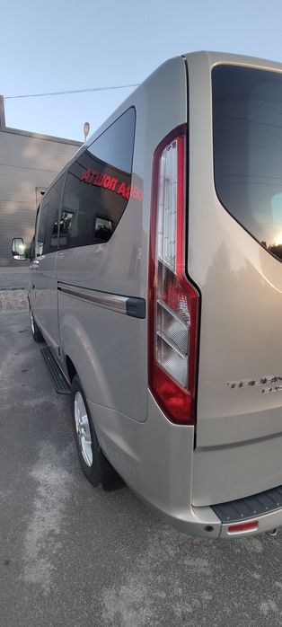 Ford tourneo custom 13