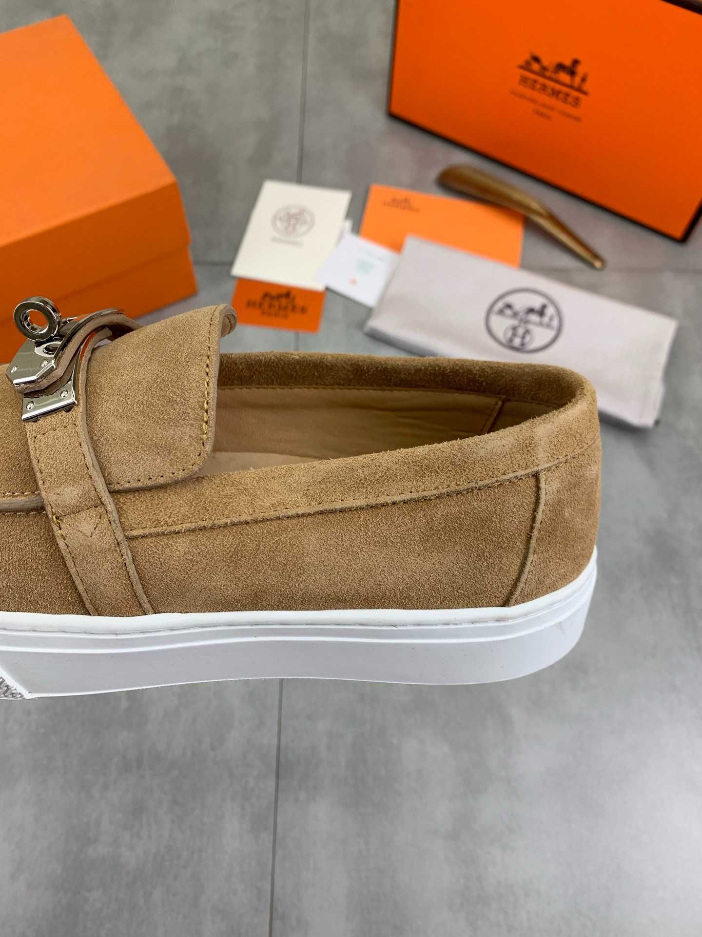 Sapatos Hermes, sapatos desportivos, sapatos casuais 91