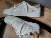 Buty adidasy koronka Deichmann Graceland roz. 41 białe komunia, wesele