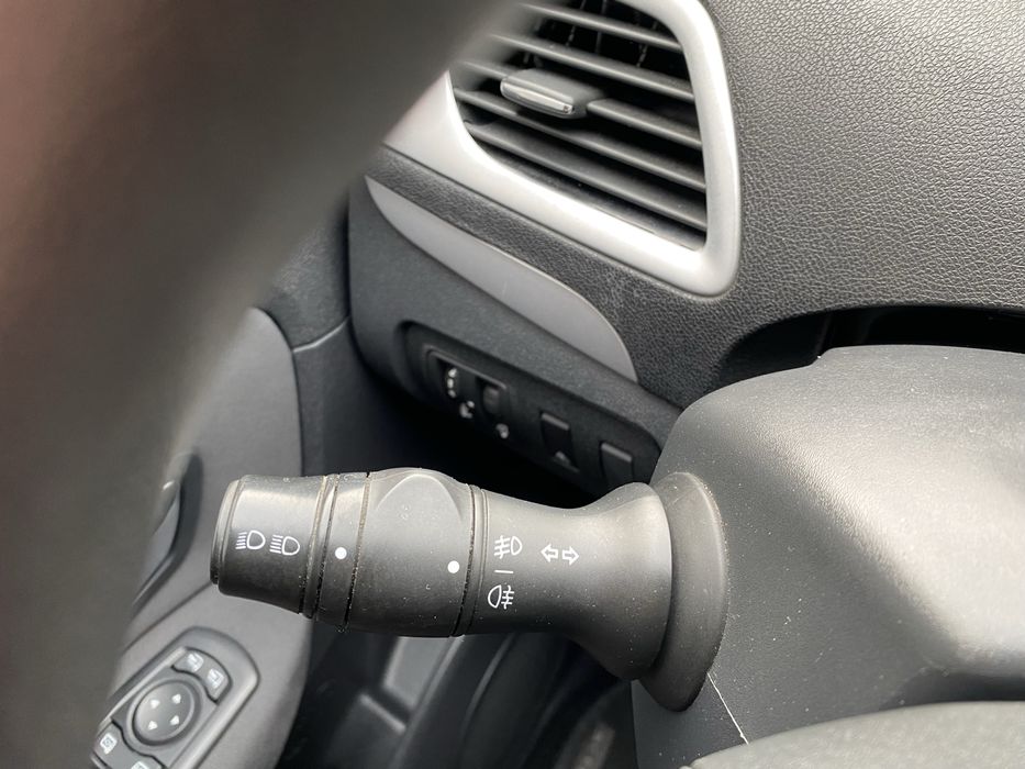 Renault Scenic 2 Rest