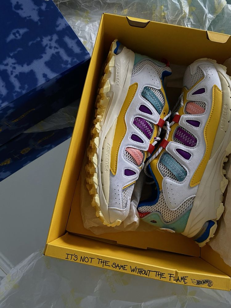 Men's Adidas Sean Wotherspoon X Hot Wheels Superturf Adventure