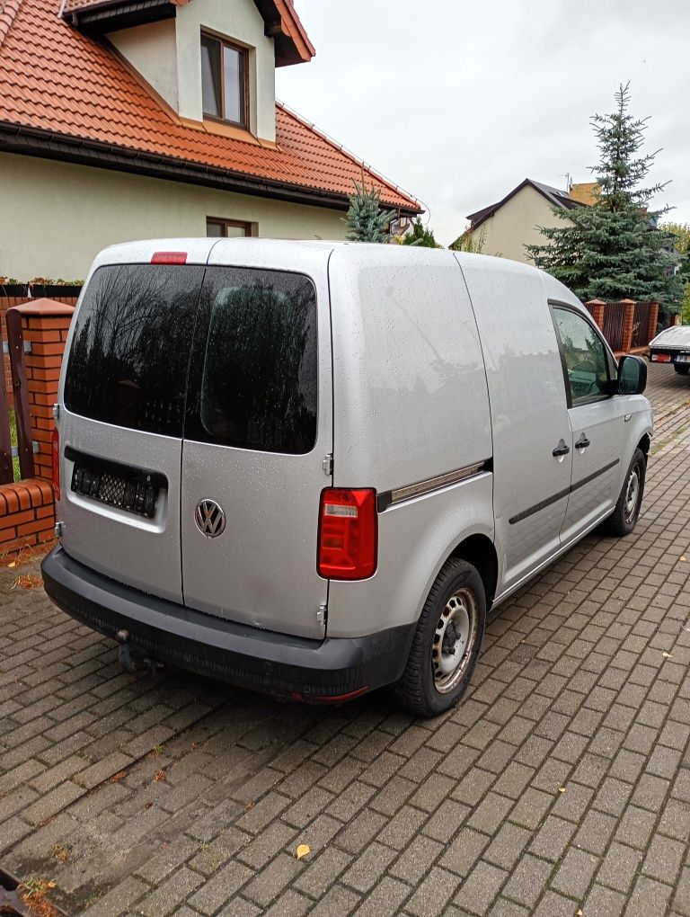 VW Caddy 2020, 2.0tdi 75km Stan dobry,