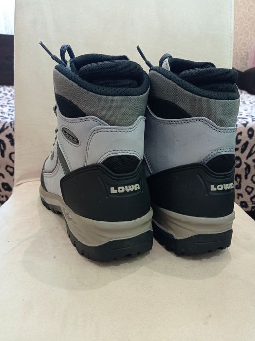 LOWA GORE-TEX ORIGINAL р41/26см тактичні трекінгові черевики кросівки