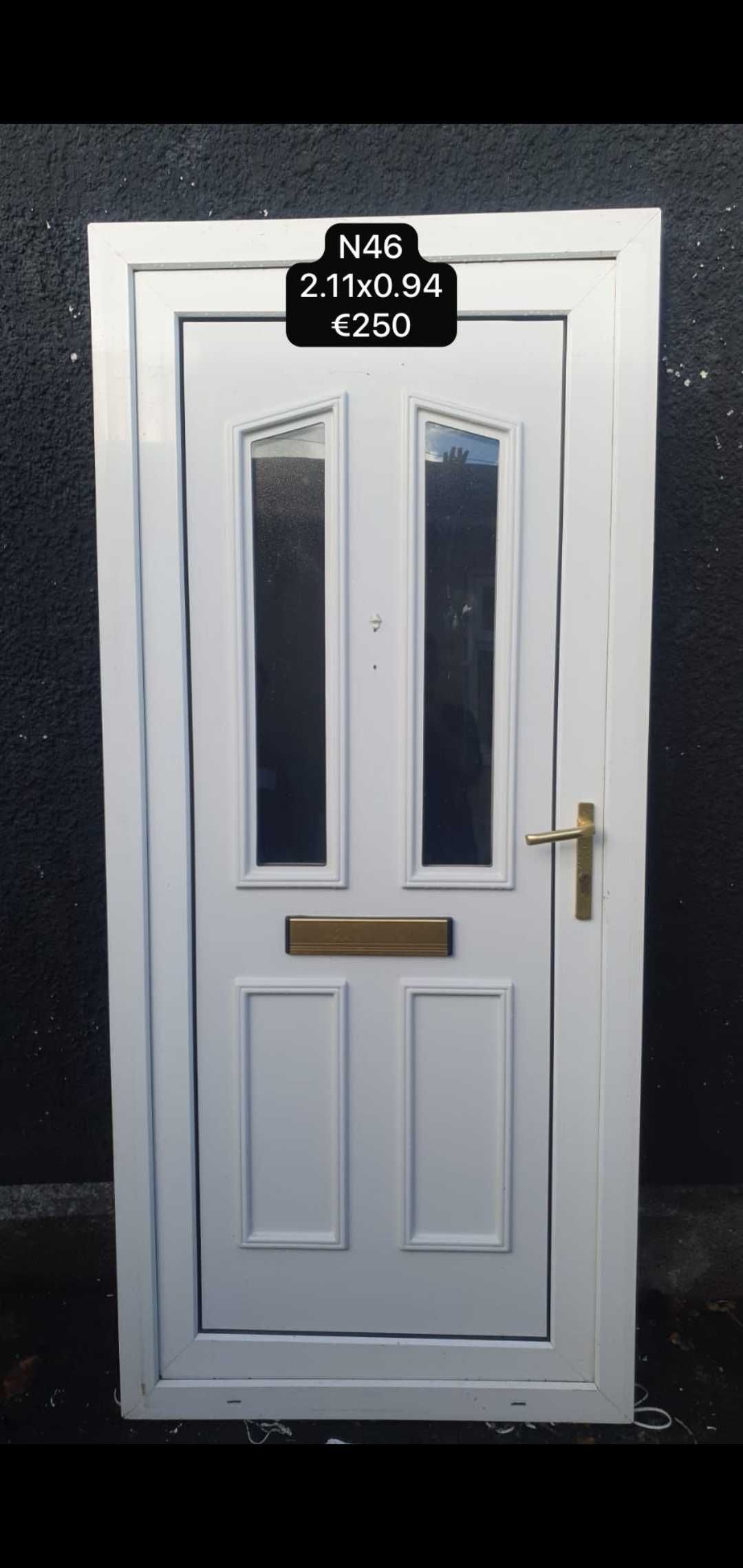 Portas de entrada em pvc