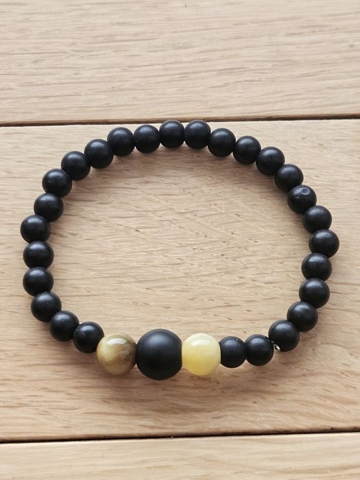 Bransoletka z naturalnymi kamieniami