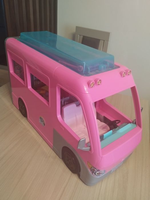 BARBIE DREAM CAMPER Kamper Marzeń duży zestaw ze zjeżdżalnią i basenem