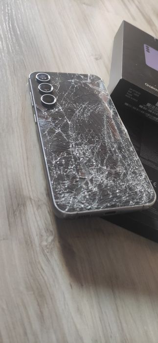 Smartfon Samsung Galaxy S23 FE 8GB 128 5G płyta aparaty bateria głośni