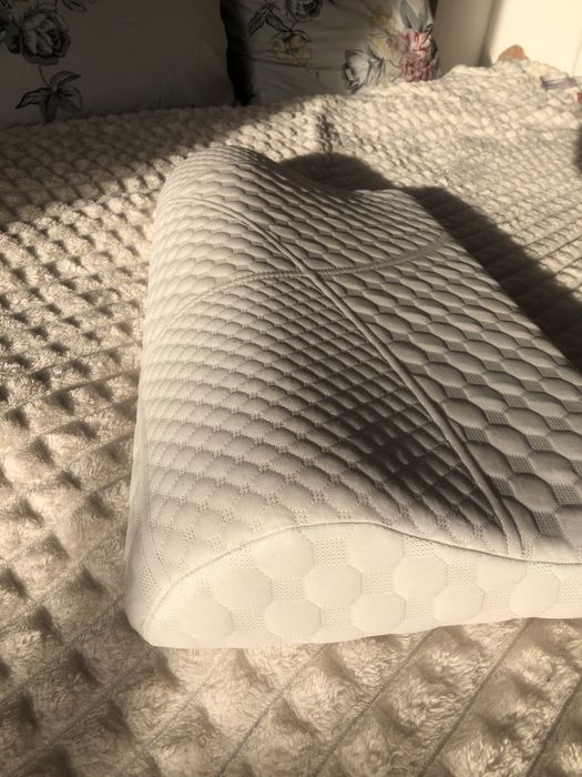 Ортопедична подушка виробництва Come-For, з ефектом памʼяті