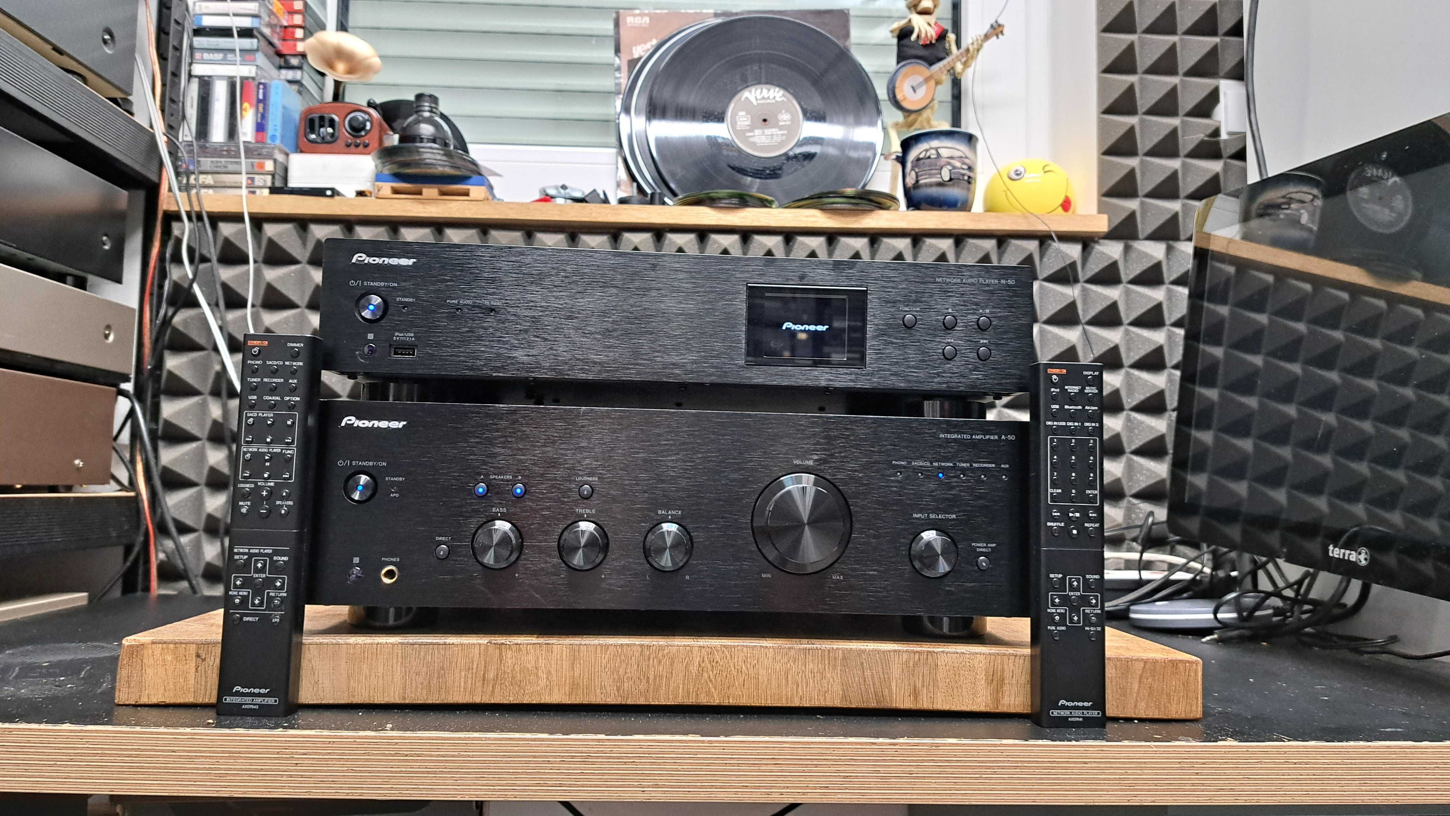 Odtwarzacz sieciowy Pioneer N-50-K z pilotem