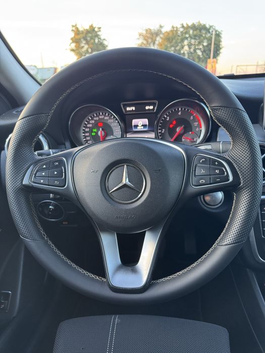 Mercedes GLA 180d 2016 Офіціальне Авто 1 Власник