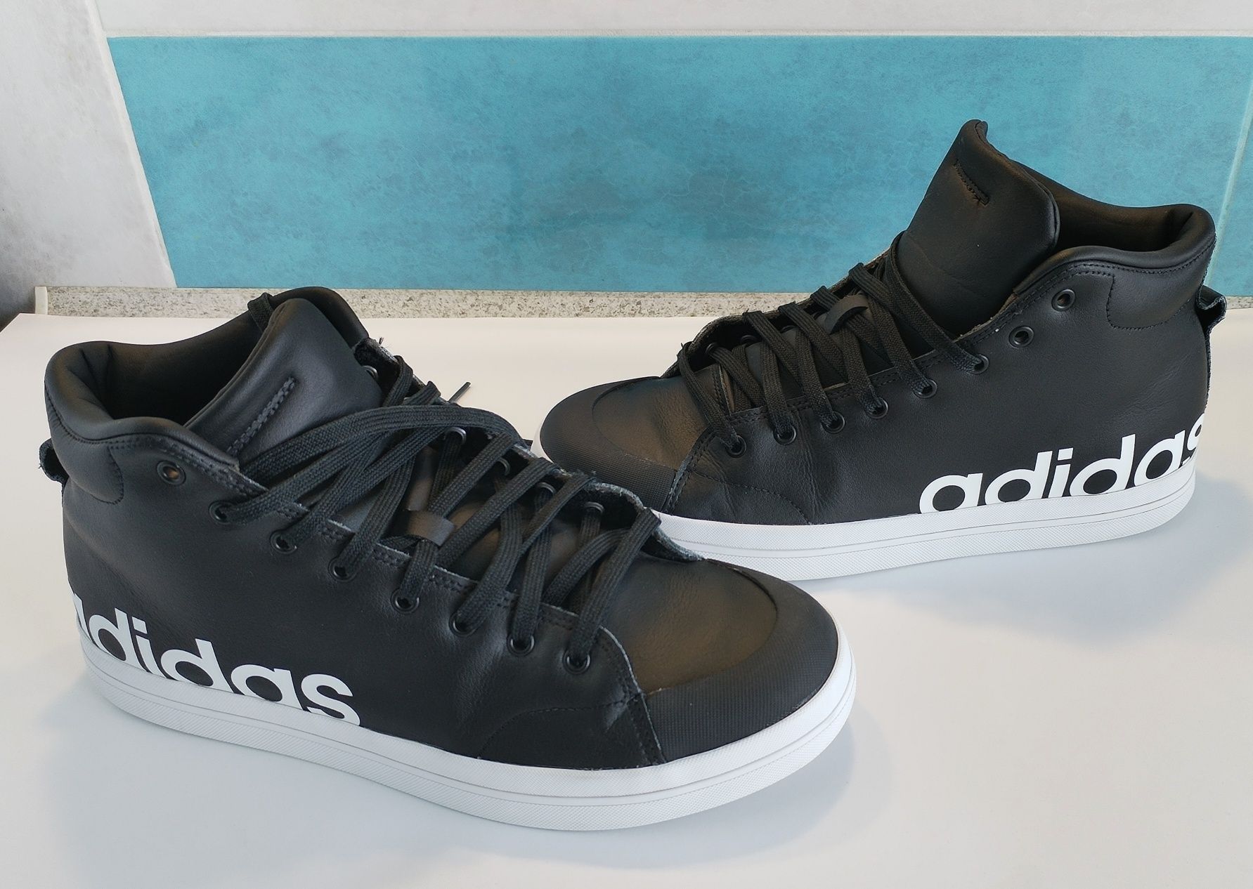 Мужские ботинки Adidas Bravada Mid LTS H00648 45.5 (10.5UK) 29 см