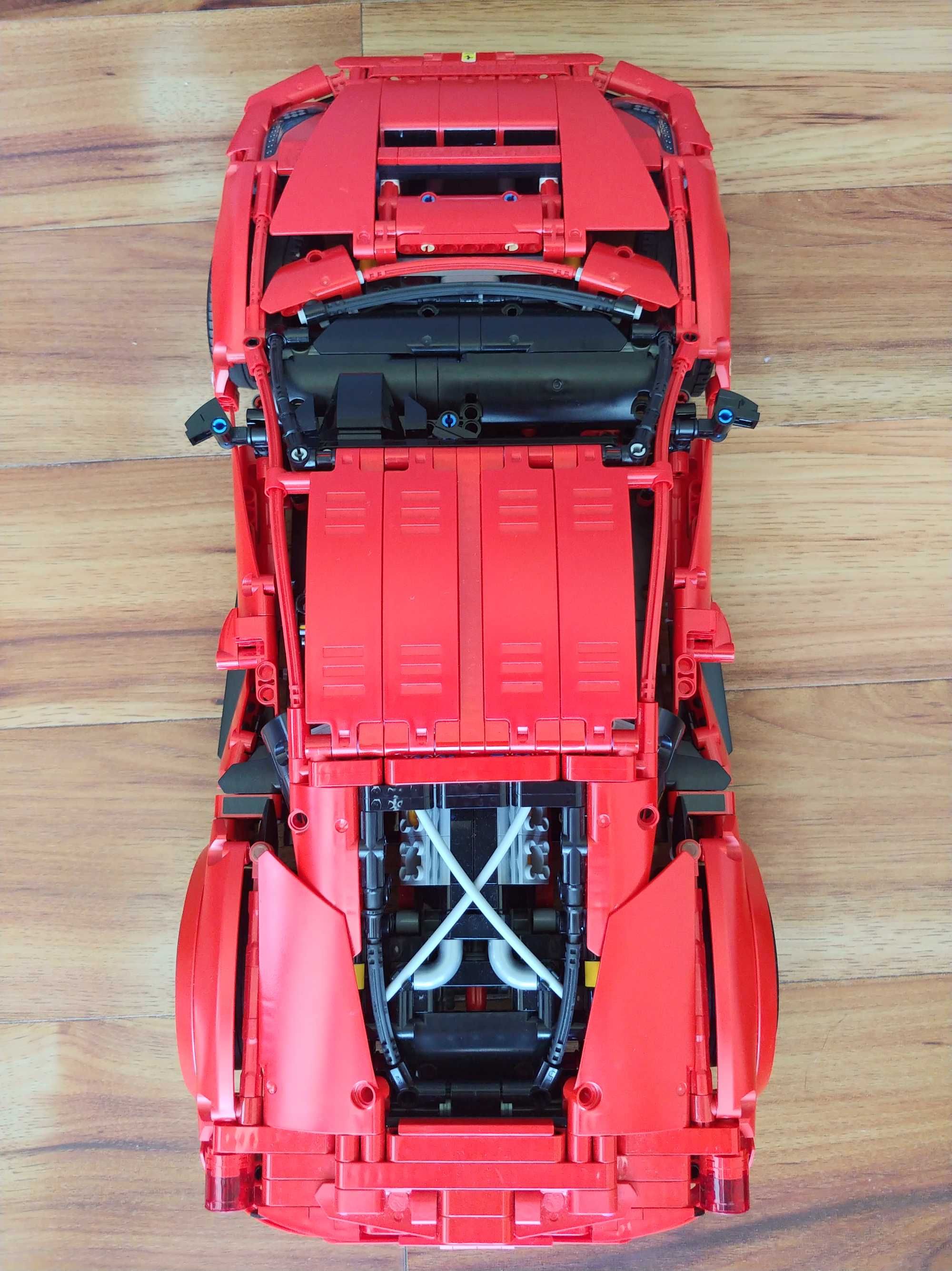 LEGO 42125 Ferrari 488 GTE (wersja drogowa)+dodatkowe arkusze naklejek