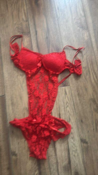 body czerwone rozmiar s