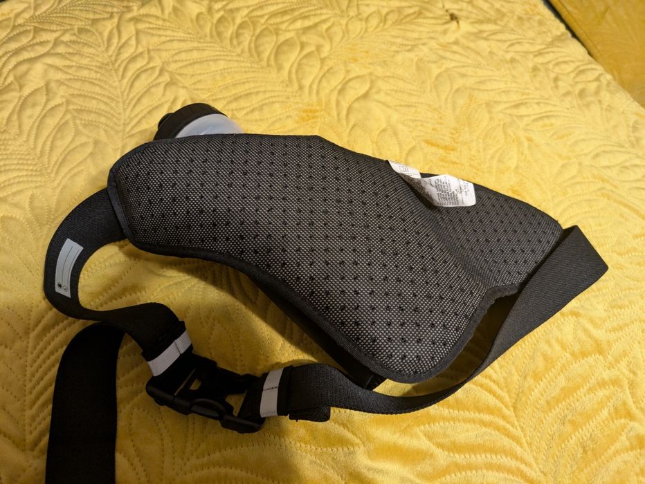 Nerka Nike z bidonem