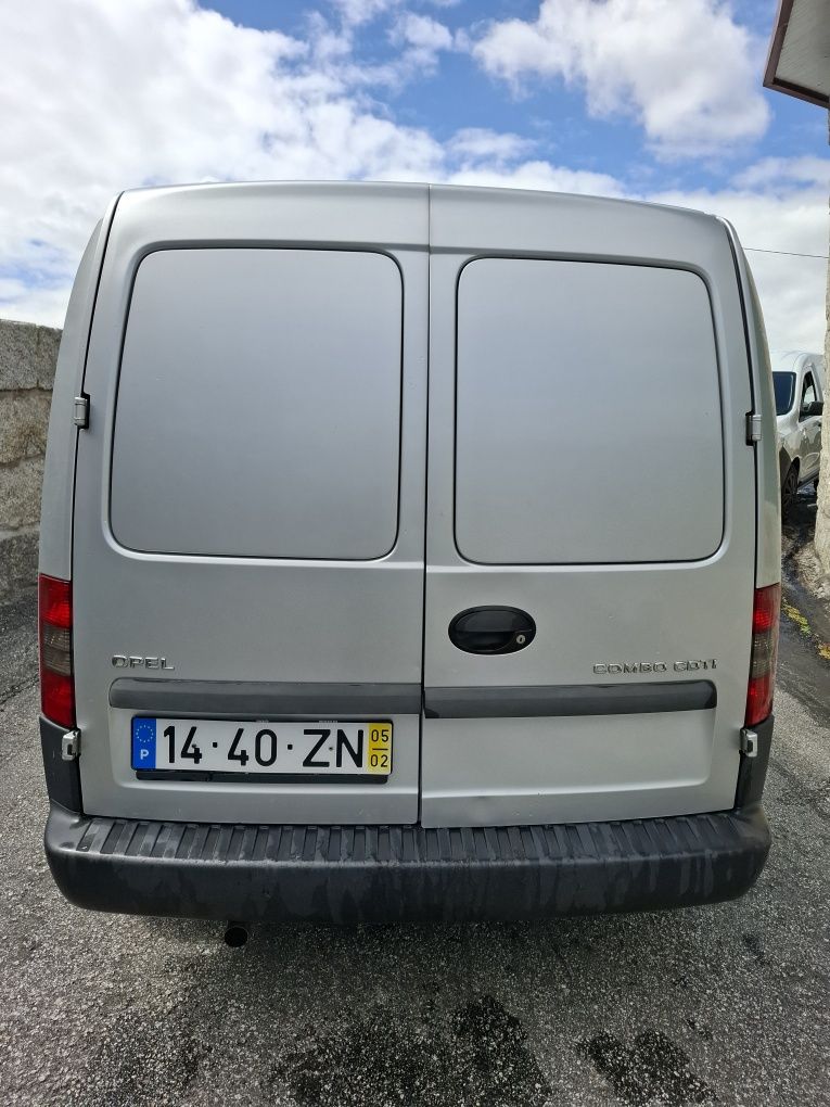 Opel combo 1.3 cdti