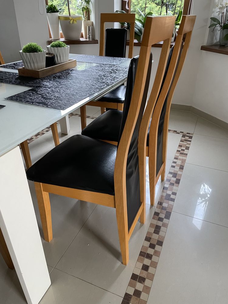 Komplet solidnych drewnianych krzeseł do jadalni salonu 6sztuk