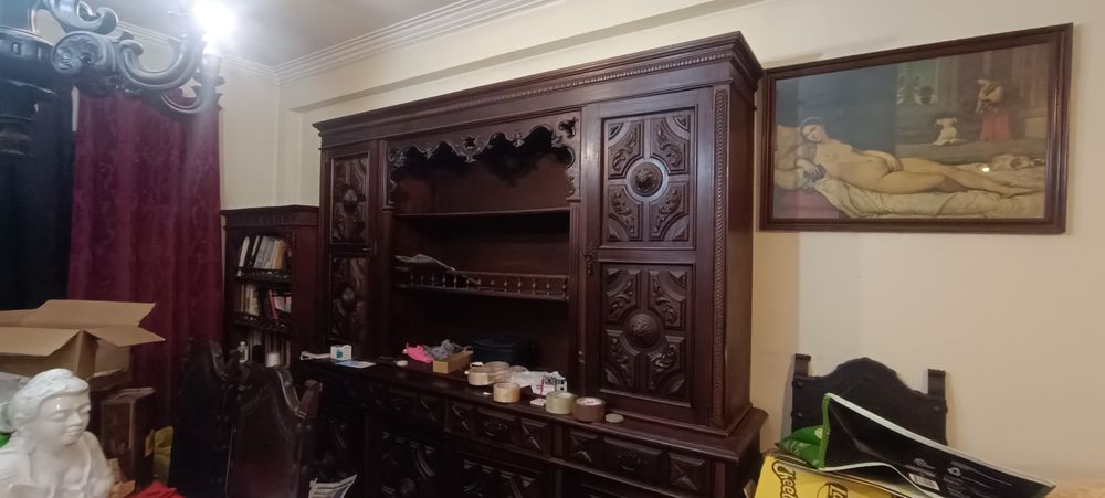 Móvel de sala jantar e louceiro