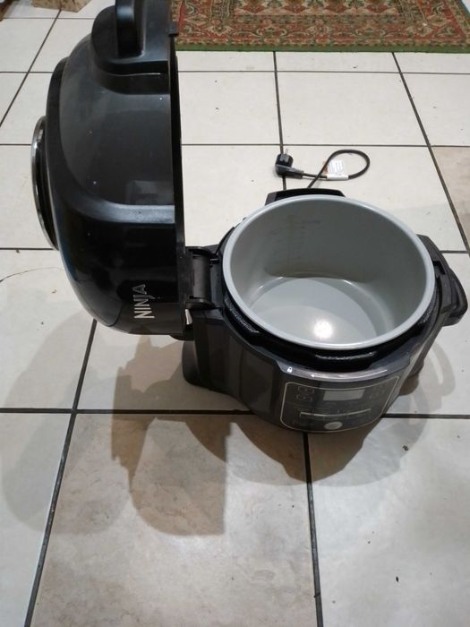 Мультиварка Ninja OP300EU