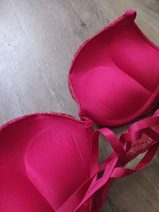 Женские бюстгальтеры пуш-ап по 100 гр.