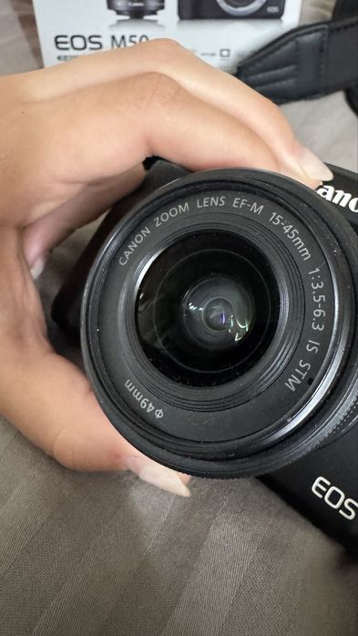 Canon m50 + адаптер m ef-rf
