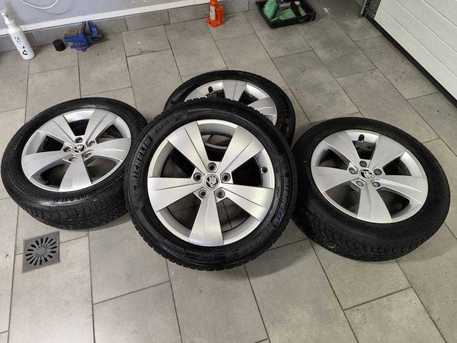 Koła Alufelgi 17 5x112 et41 Skoda VW Audi Zima 2023 Orginał