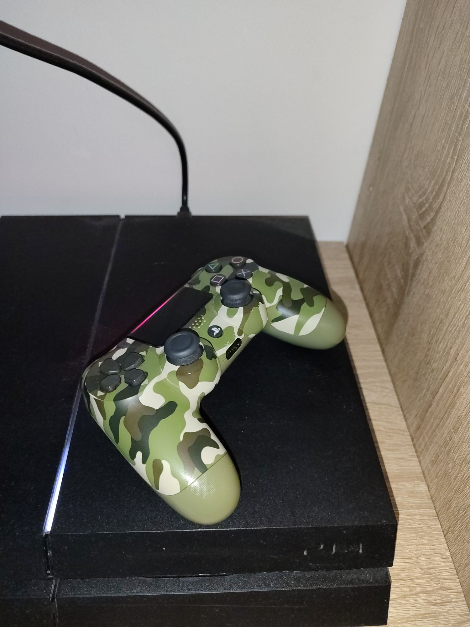 Sprzedam Play Station 4