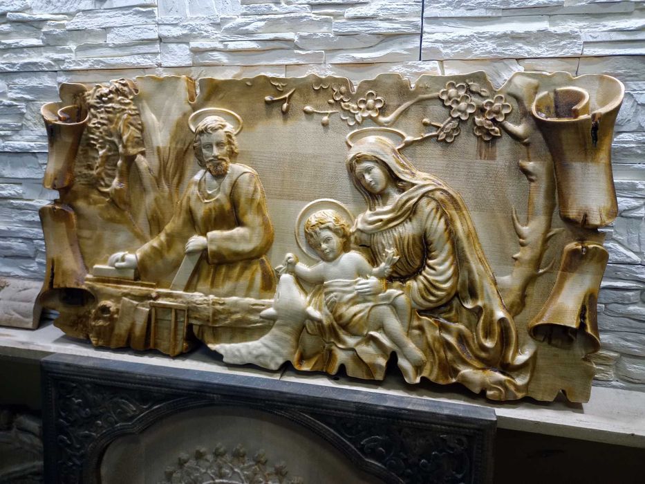 Plaskorzezba-Sw.Rodzina-Drewno