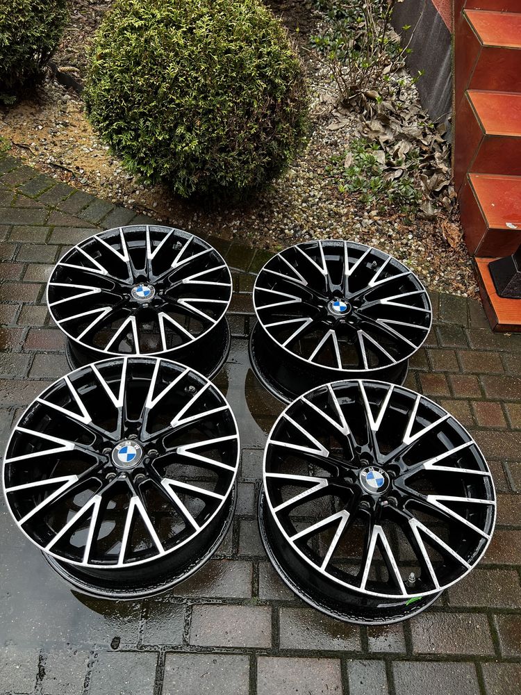 Sprzedam felgi Bmw 19” Jak Nowe 5x112 G30 G20 G11 G12 G80