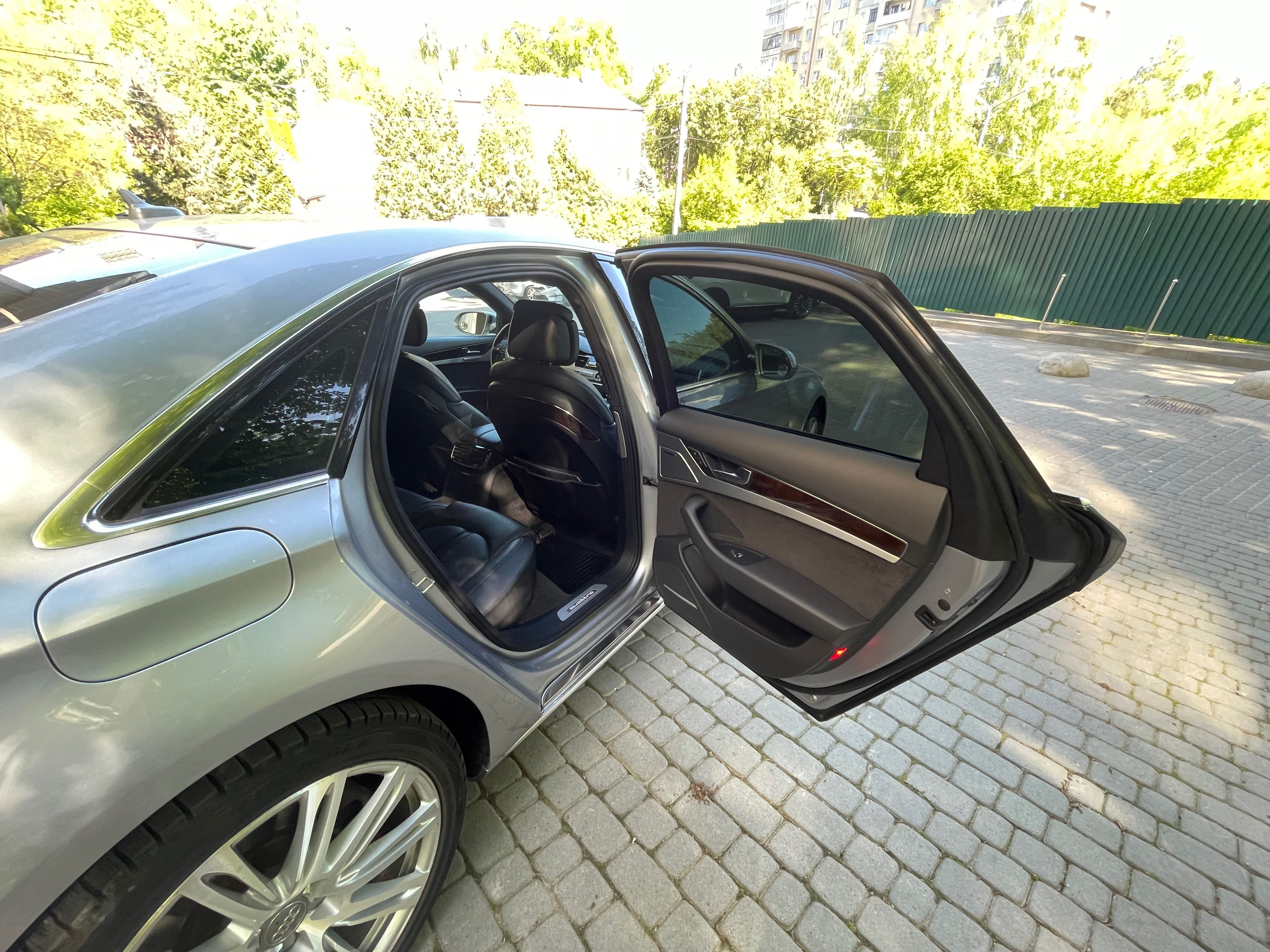 продаю Audi a8 2015 року в короткій базі