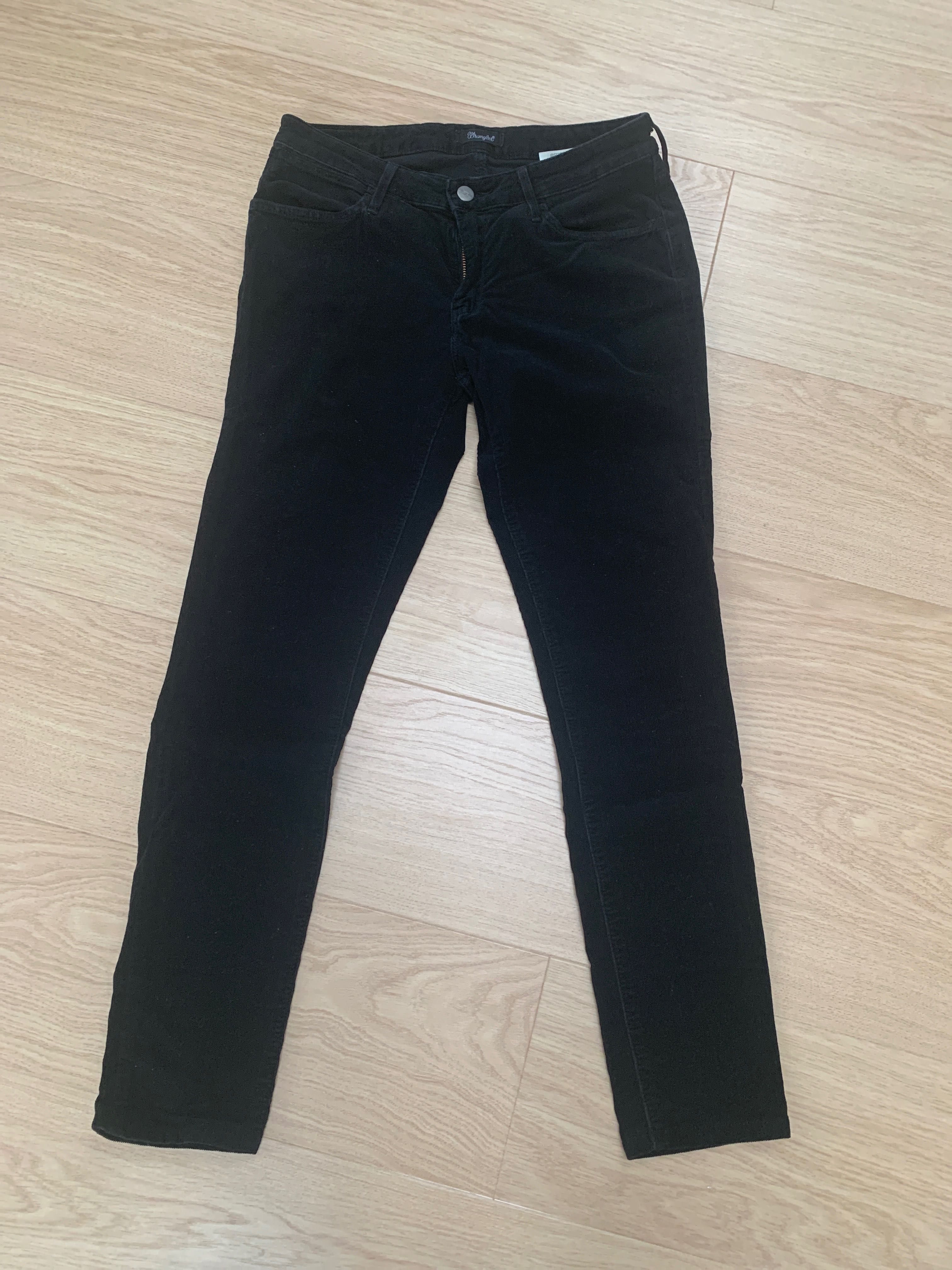 Sztruksy Wrangler Skinny