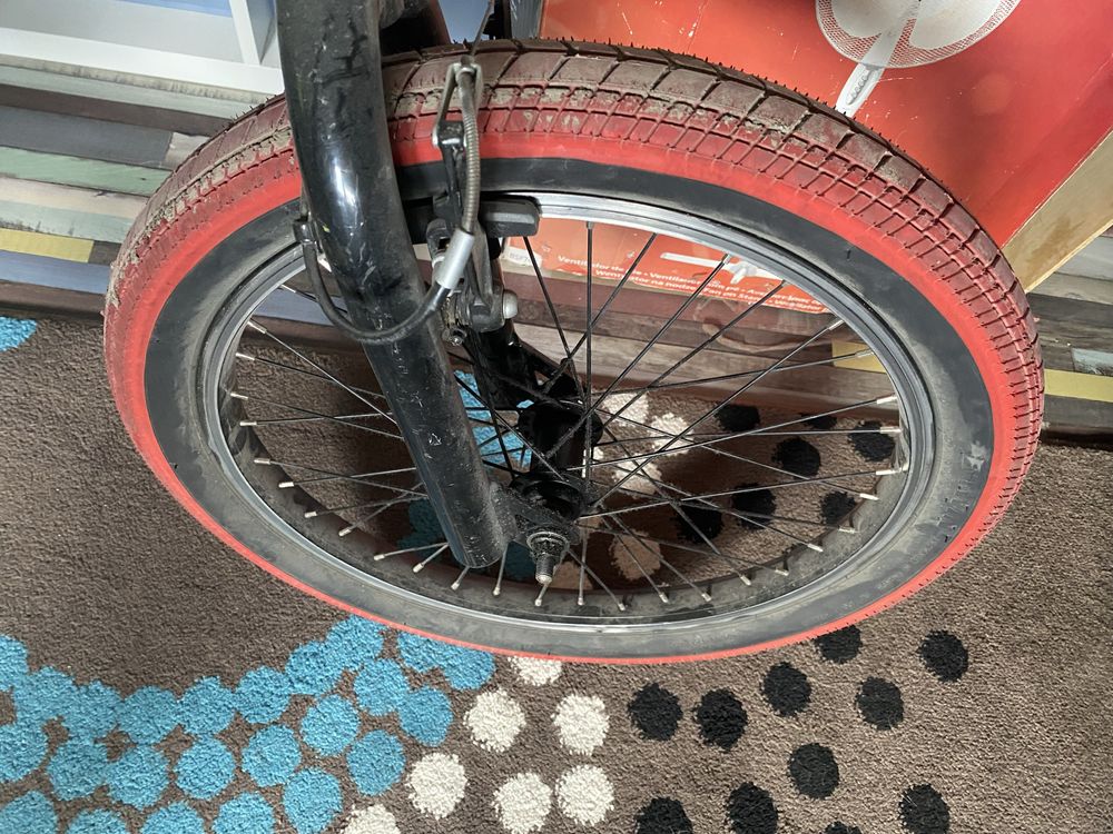 BMX + pegi Decathlon Wipe 320 prawdopodobnie.
