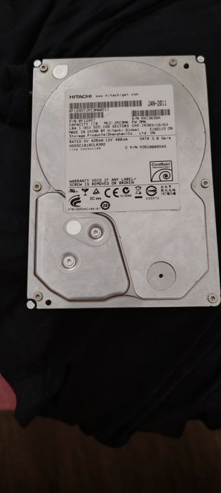 Продам жорсткий диск Hitachi 1tb