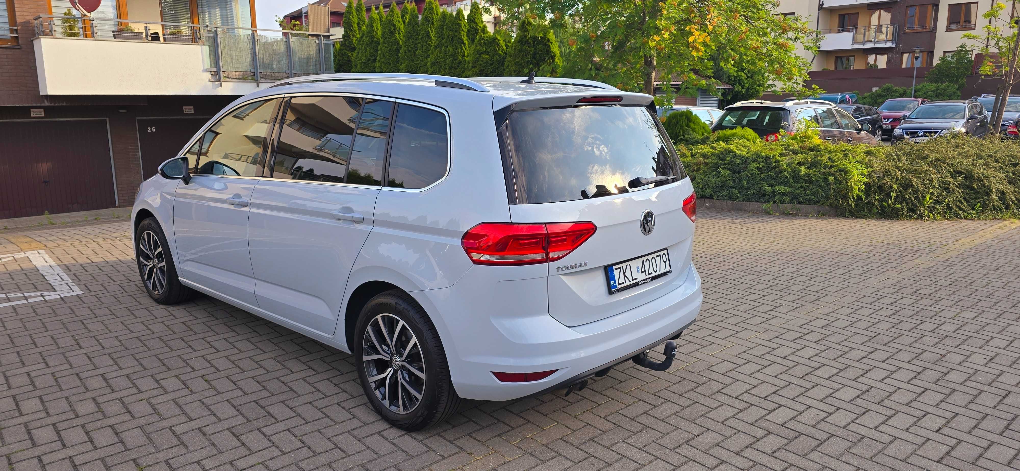 VW Touran III 2.0 TDI  wersja highline 2018