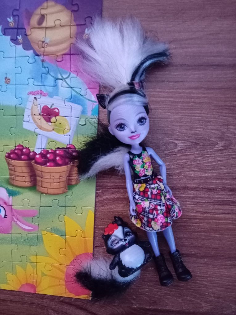 Enchantimals  puzzle + lalka i zwierzątko