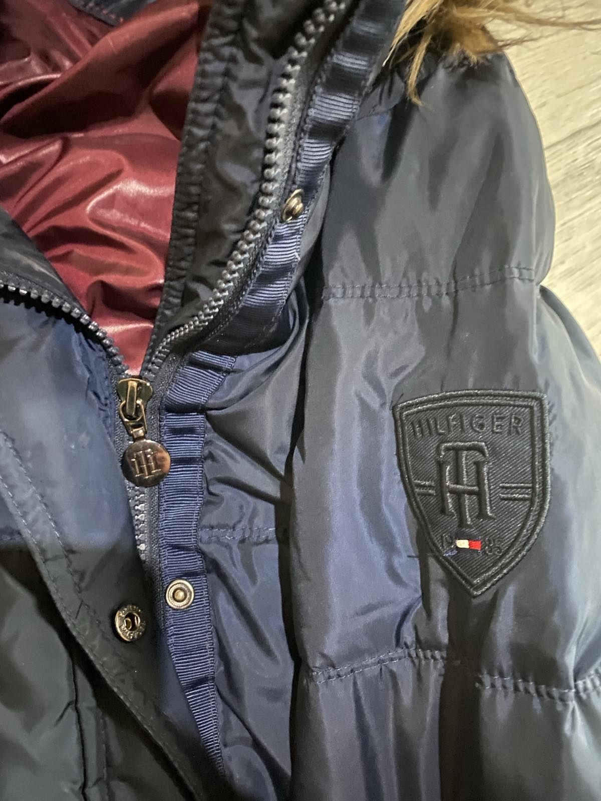 Продам куртку Tommy Hilfiger розмір XL