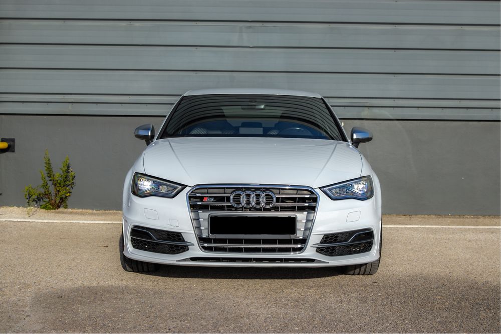 Audi S3 Sportback S-Tronic Quattro / Stage 2 & Backets